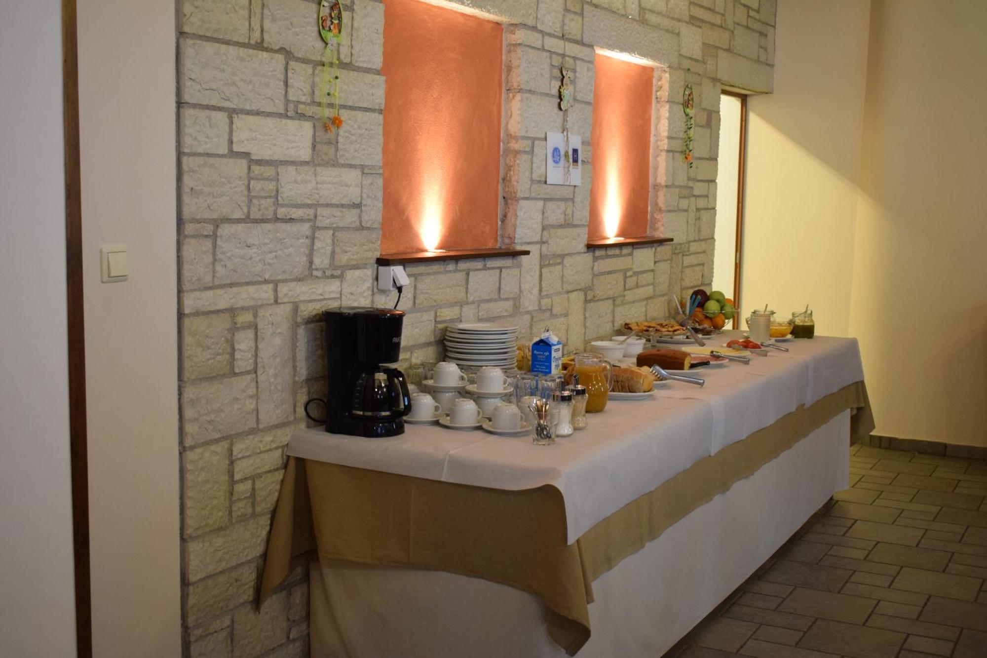 Agnantio Hotel Ioannina Bagian luar foto