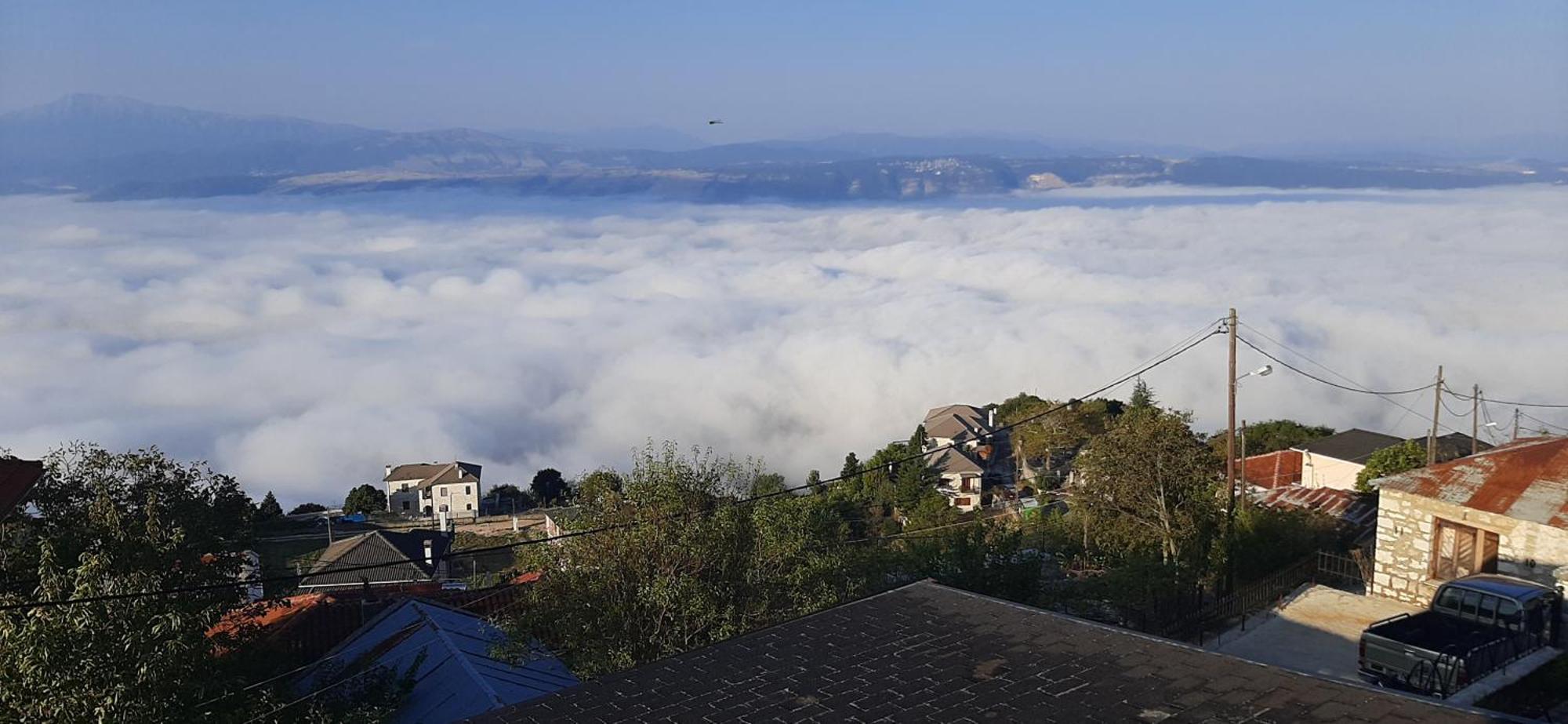 Agnantio Hotel Ioannina Bagian luar foto