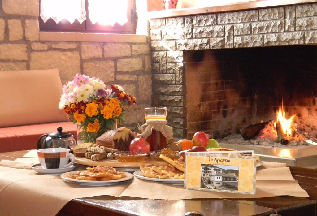 Agnantio Hotel Ioannina Bagian luar foto