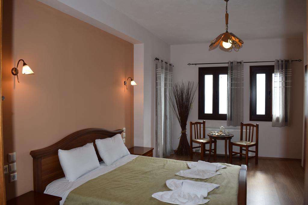 Agnantio Hotel Ioannina Bagian luar foto
