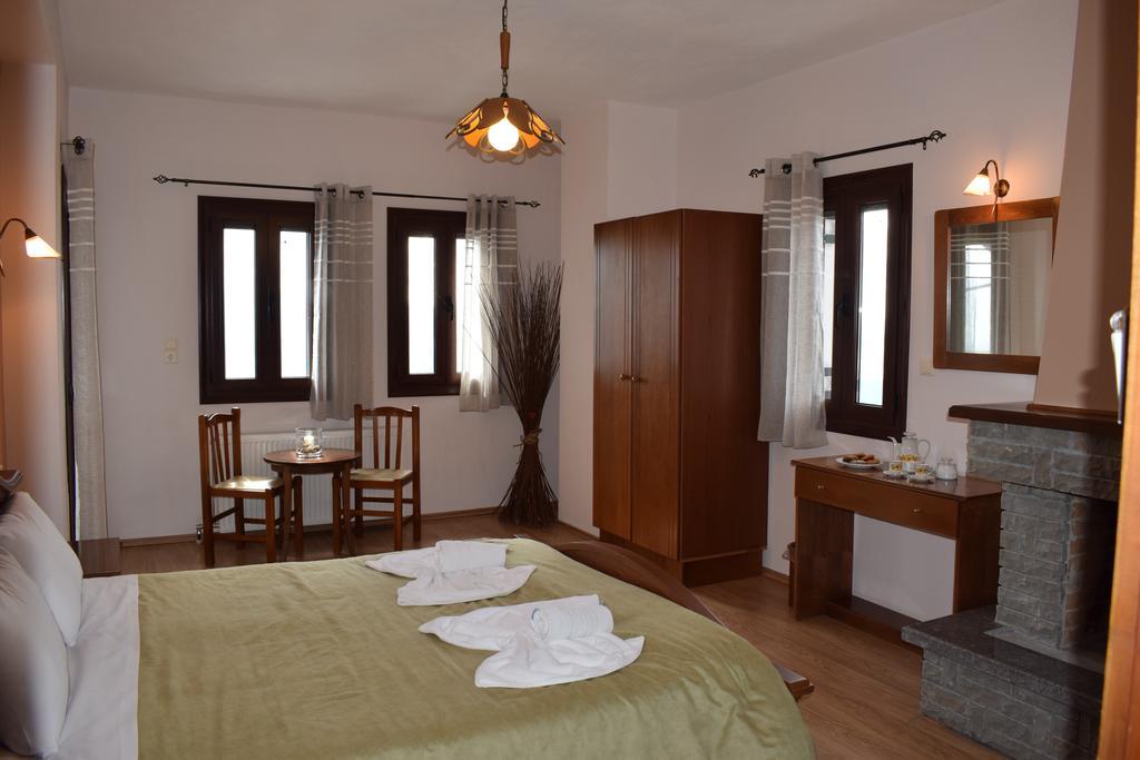 Agnantio Hotel Ioannina Bagian luar foto